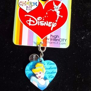 NEW Disney Princess Cinderella Heart Charm It!